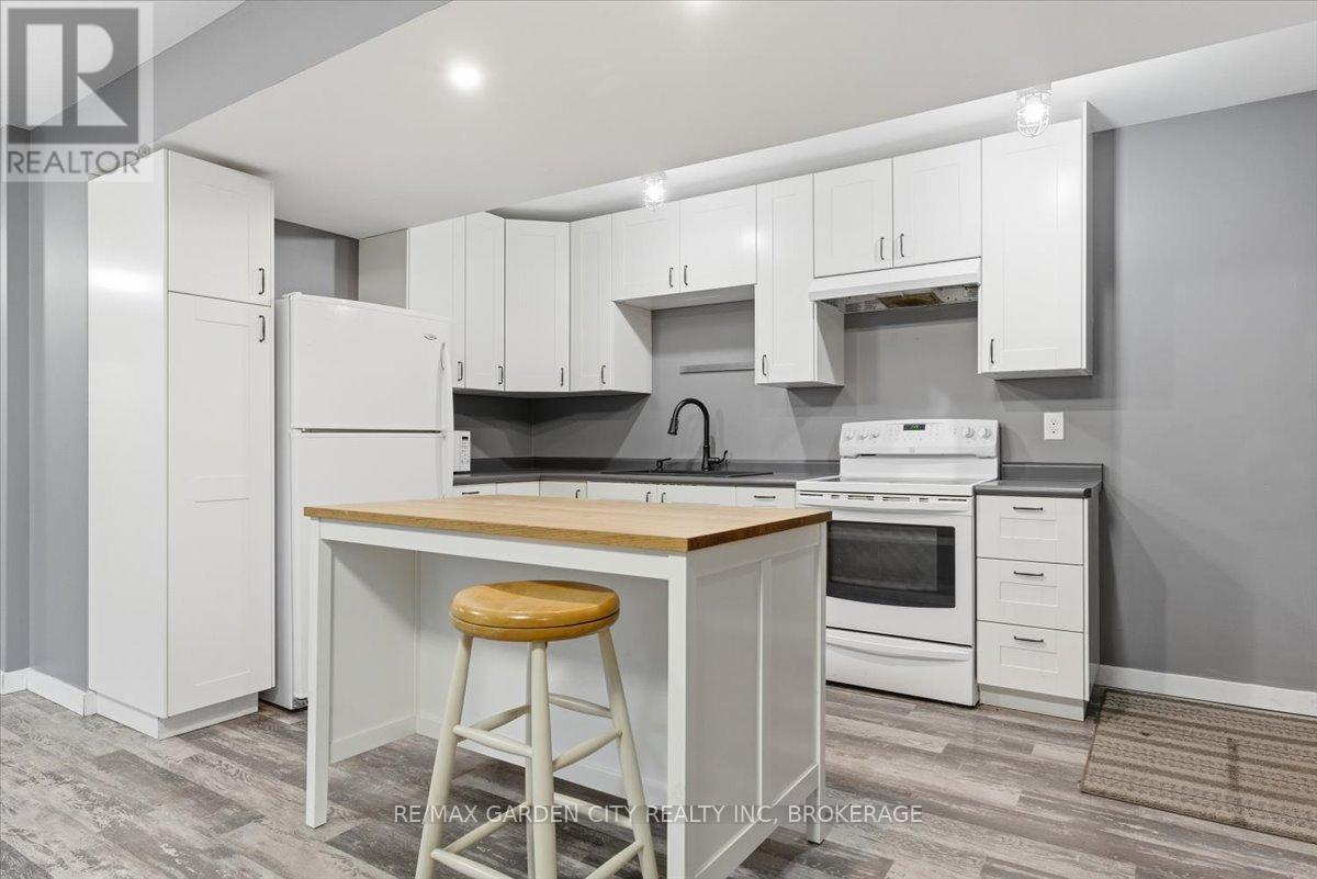 4 Fox Trail Drive, St. Catharines (Rykert/vansickle), Ontario  L2S 3T7 - Photo 19 - X12480311