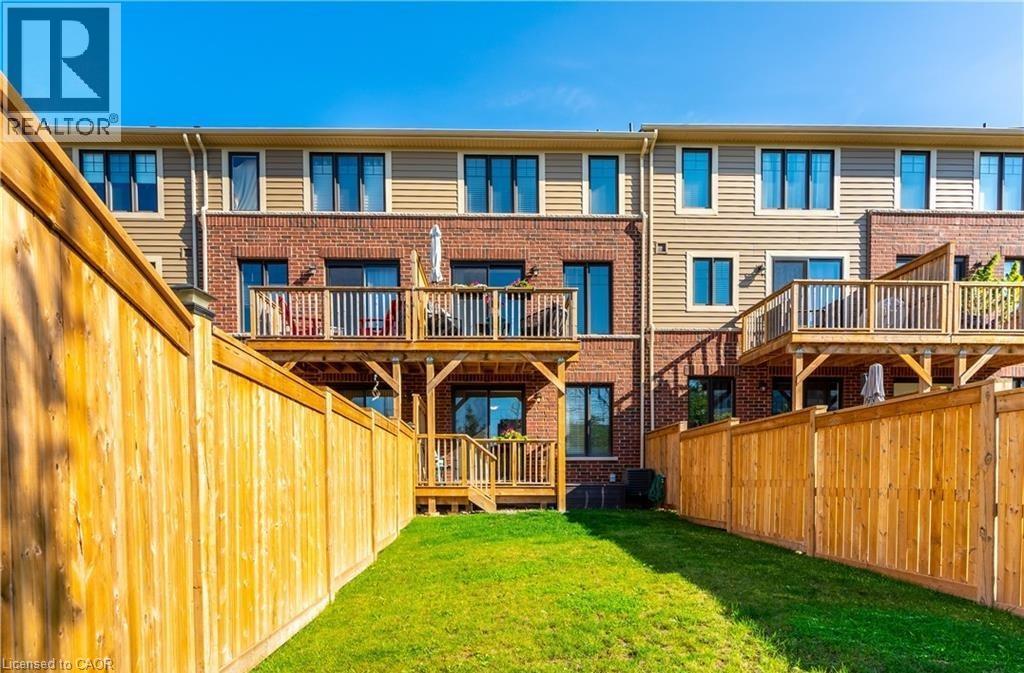 15 Pierre Trudeau Lane, Grimsby, Ontario  L3M 0H4 - Photo 43 - 40781764