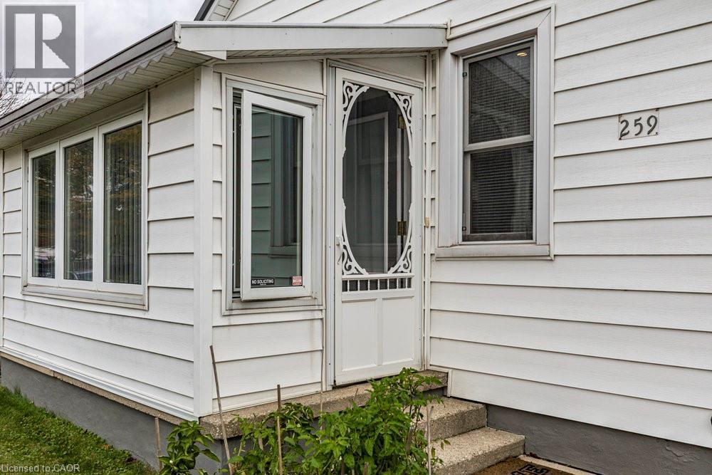 259 Metcalfe Street N, Simcoe, Ontario  N3Y 3Y1 - Photo 2 - 40781667