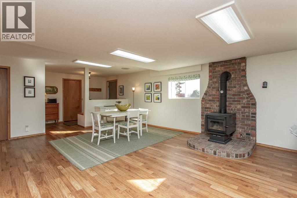 37 Wildrose Street, Rural Lacombe County, Alberta  T4L 1Y4 - Photo 19 - A2261991