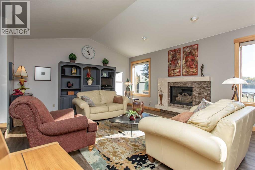 37 Wildrose Street, Rural Lacombe County, Alberta  T4L 1Y4 - Photo 5 - A2261991