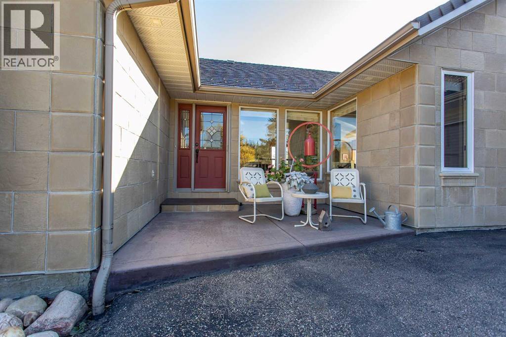 37 Wildrose Street, Rural Lacombe County, Alberta  T4L 1Y4 - Photo 3 - A2261991