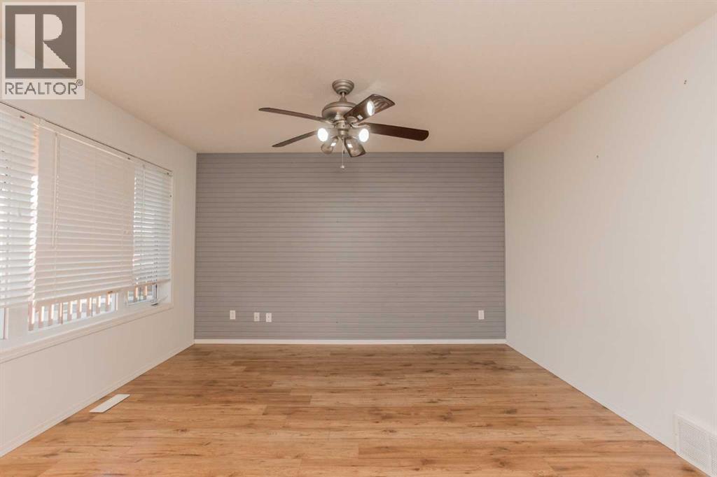 Property at 11513 76 Avenue image 3