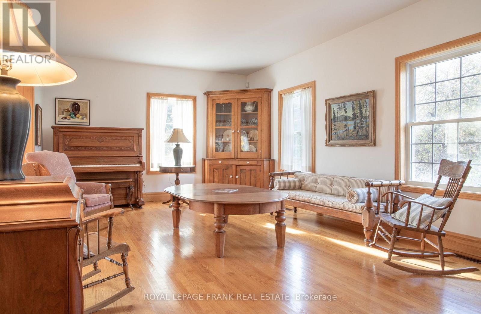 556 Hwy 7a Highway, Kawartha Lakes, Ontario  L0A 1A0 - Photo 18 - X12480395