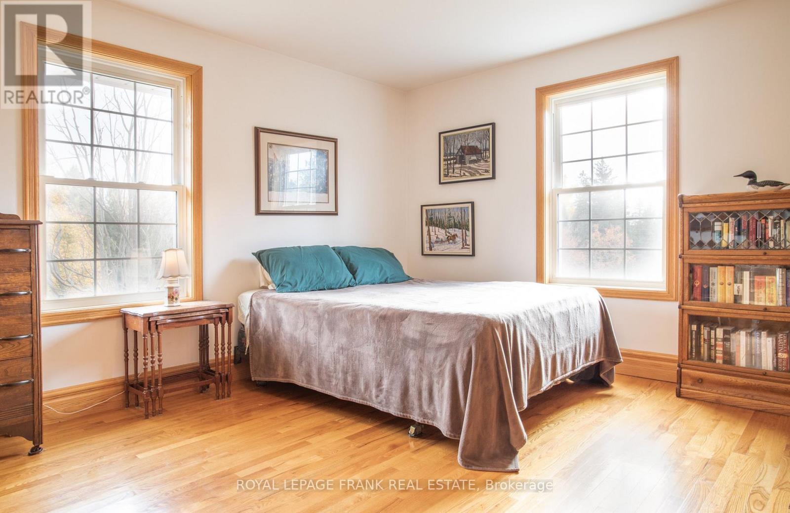 556 Hwy 7a Highway, Kawartha Lakes, Ontario  L0A 1A0 - Photo 33 - X12480395