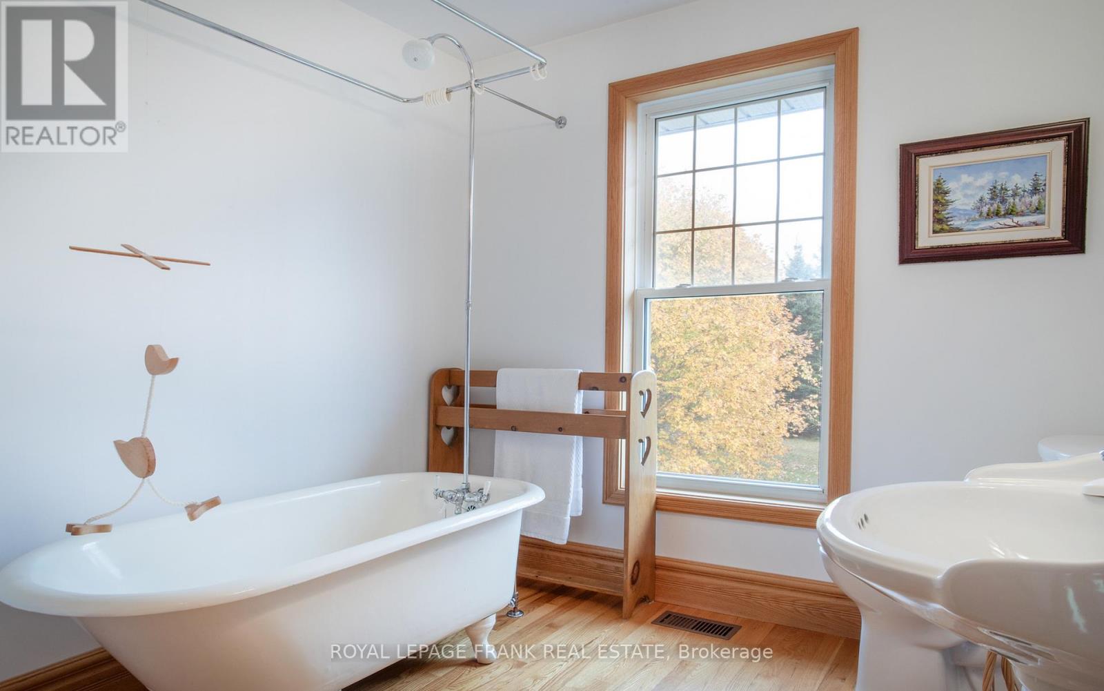556 Hwy 7a Highway, Kawartha Lakes, Ontario  L0A 1A0 - Photo 36 - X12480395