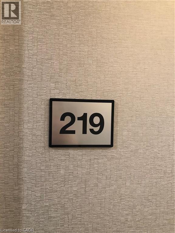 125 Shoreview Place Unit# 219, Stoney Creek, Ontario  L8E 0K3 - Photo 5 - 40781969
