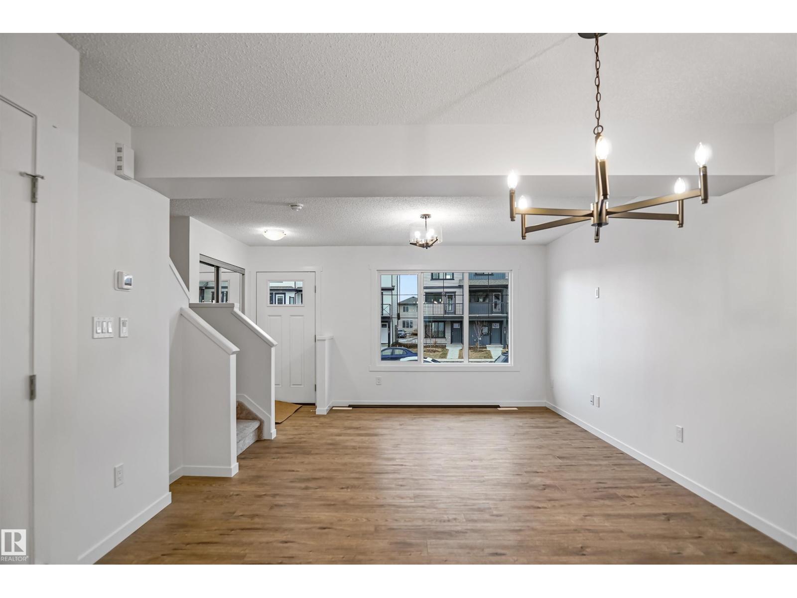 431 Aster Dr Nw, Edmonton, Alberta  T6T 2N8 - Photo 7 - E4463337