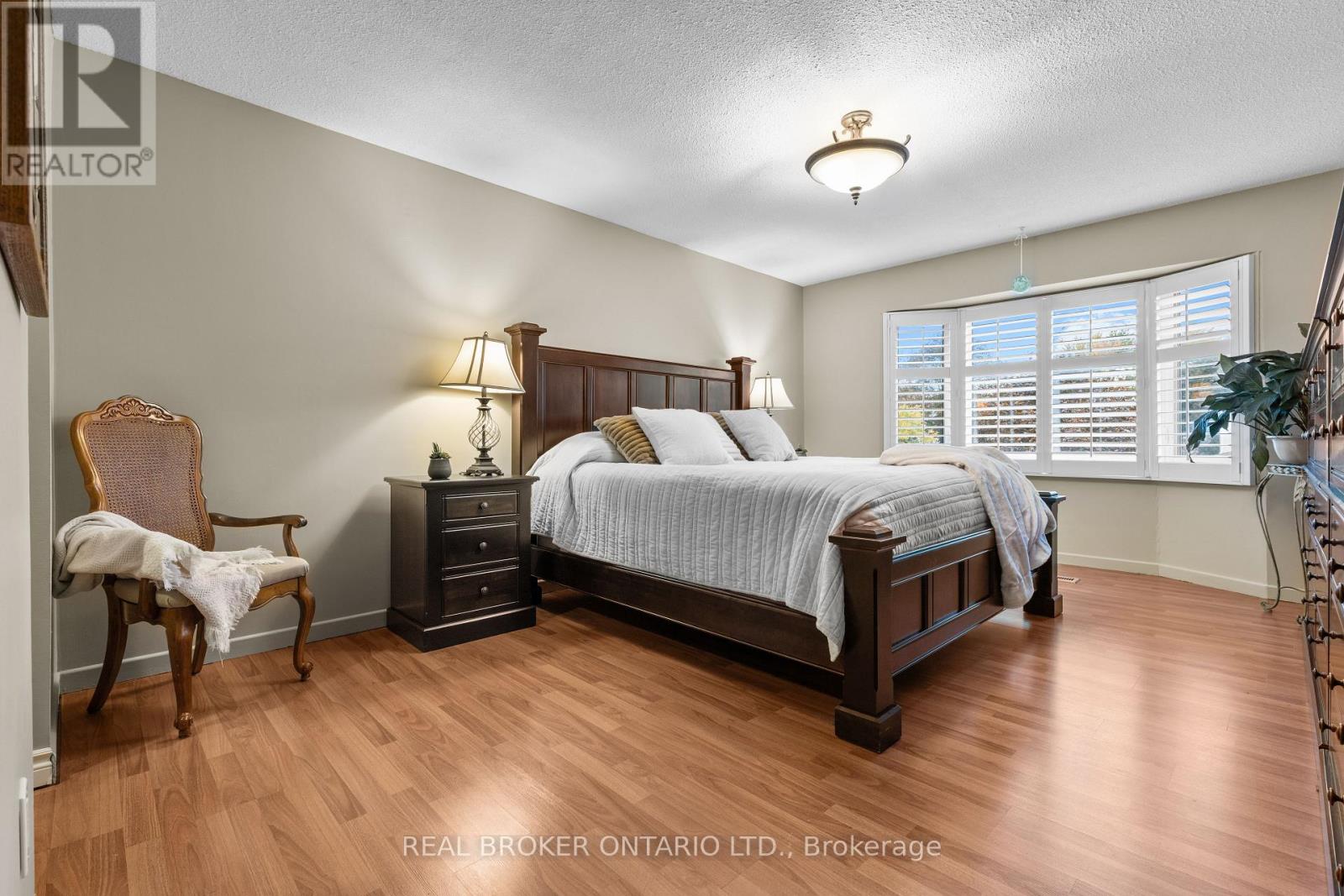 18 Mansfield Street, Brampton (Central Park), Ontario  L6S 2Y4 - Photo 26 - W12480188