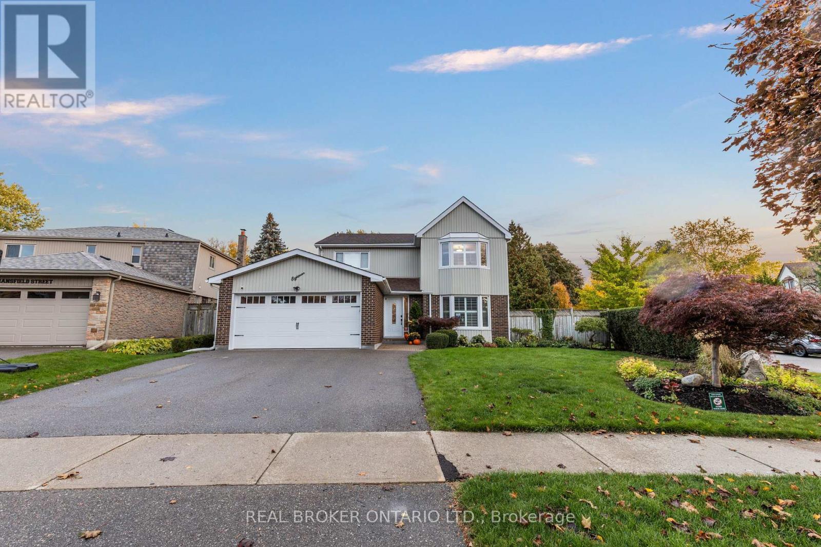 18 Mansfield Street, Brampton (Central Park), Ontario  L6S 2Y4 - Photo 3 - W12480188