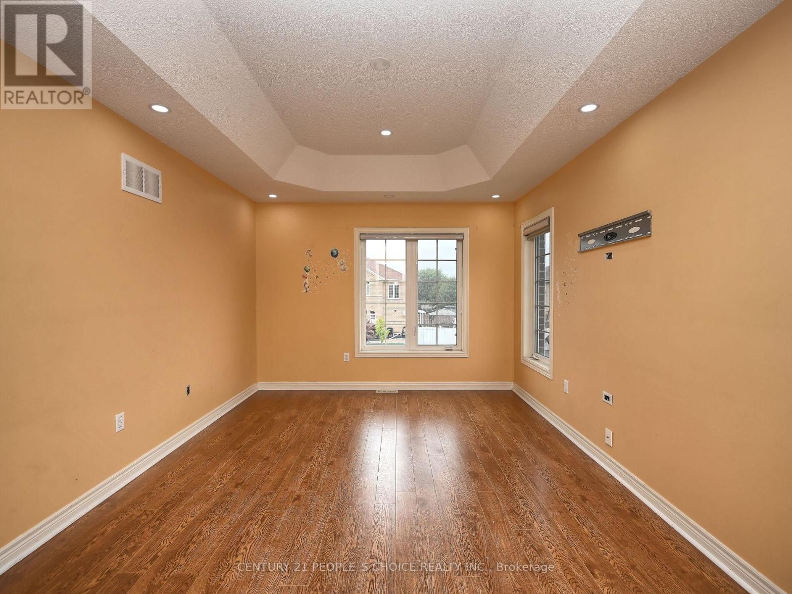 502 Van Kirk Drive, Brampton, Ontario  L7A 0L6 - Photo 21 - W12480193