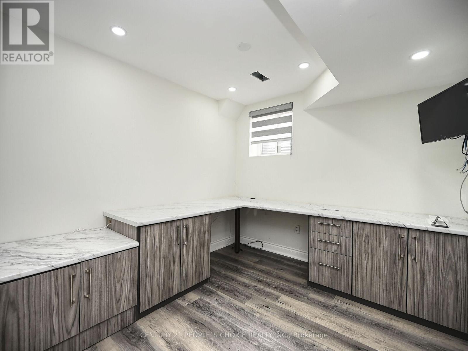 502 Van Kirk Drive, Brampton, Ontario  L7A 0L6 - Photo 41 - W12480193