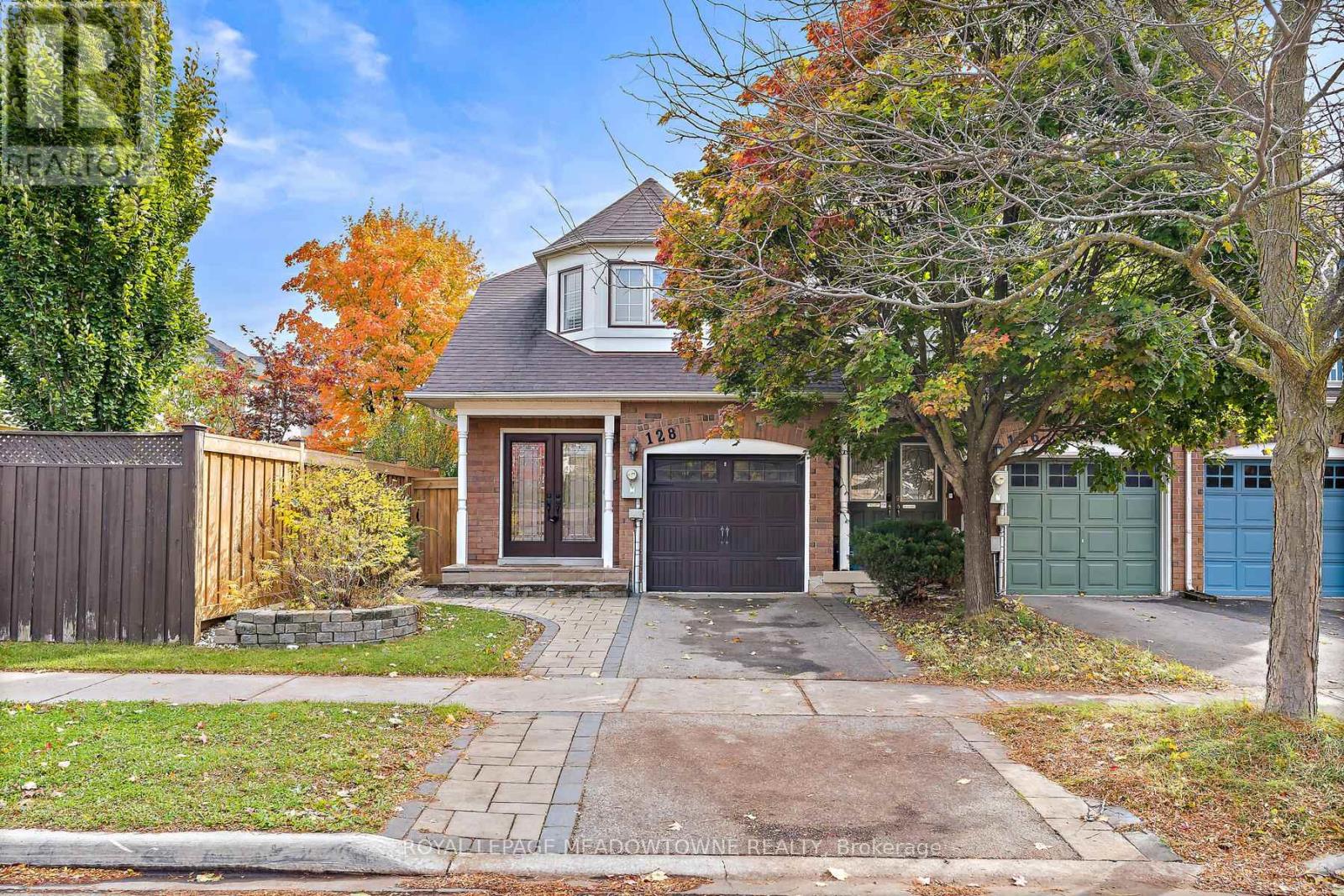 128 DOMINION GARDENS DRIVE, halton hills (georgetown), Ontario