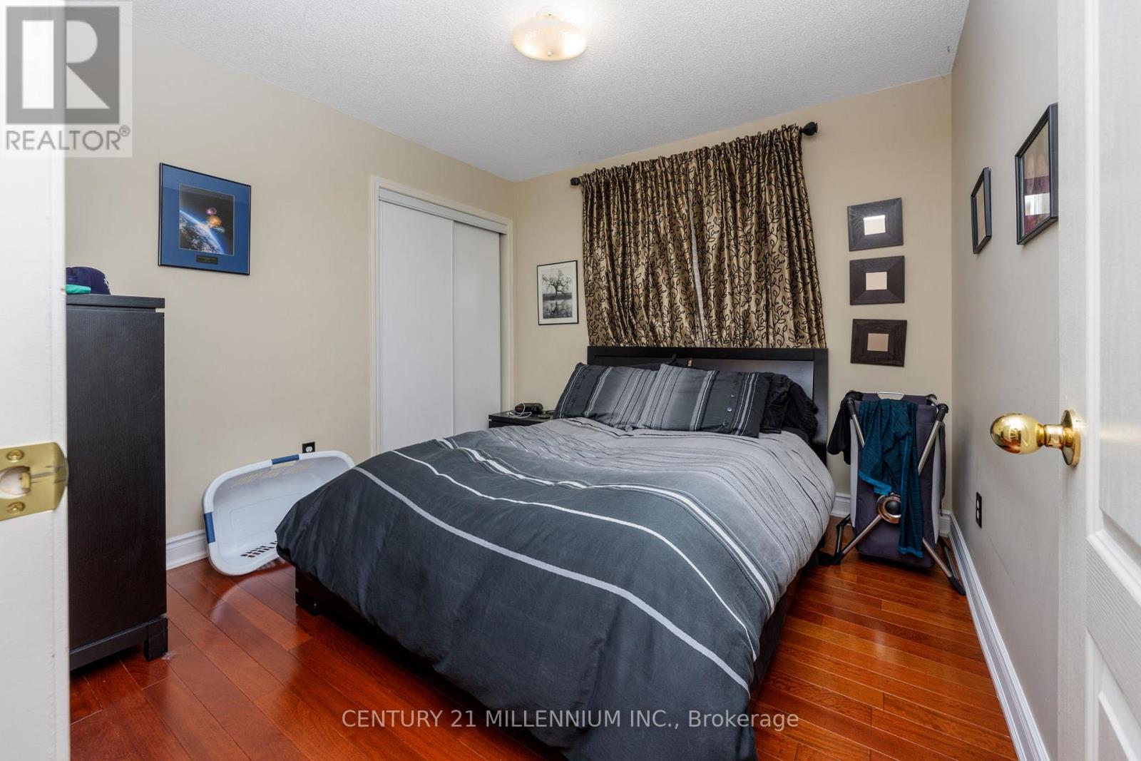 23 Upper Highlands Drive, Brampton, Ontario  L6Z 4W1 - Photo 22 - W12480240