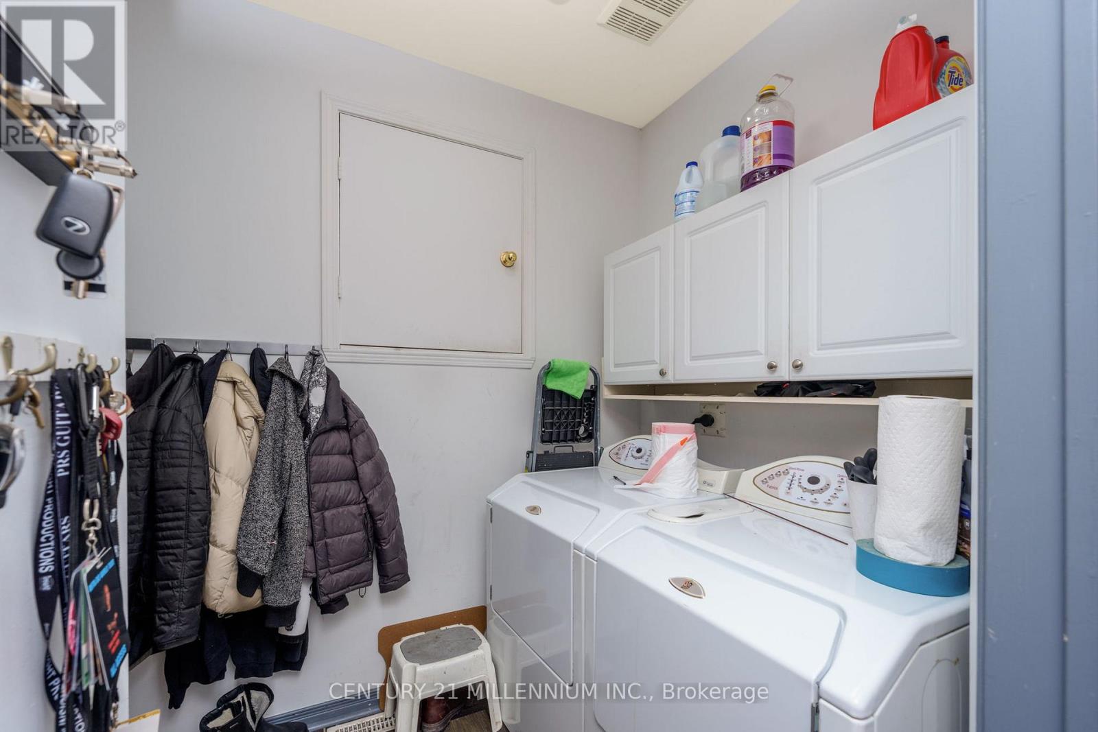 23 Upper Highlands Drive, Brampton, Ontario  L6Z 4W1 - Photo 25 - W12480240
