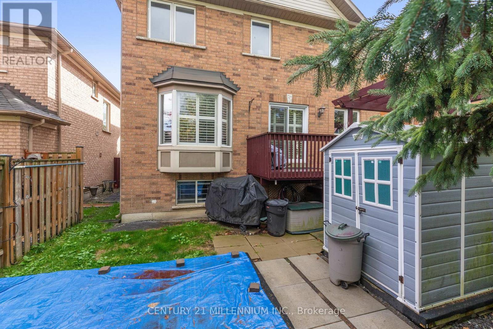 23 Upper Highlands Drive, Brampton, Ontario  L6Z 4W1 - Photo 29 - W12480240