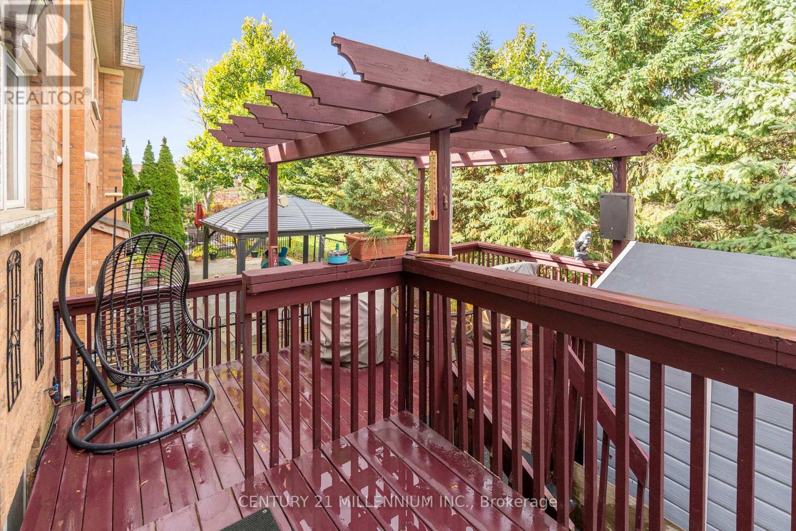 23 Upper Highlands Drive, Brampton, Ontario  L6Z 4W1 - Photo 7 - W12480240