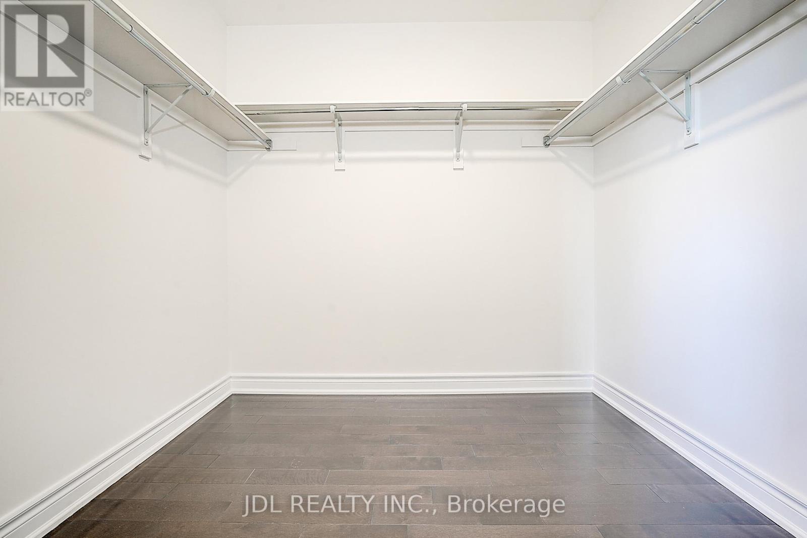 26 Santa Amato Crescent, Vaughan (Patterson), Ontario  L4J 0C4 - Photo 29 - N12466656