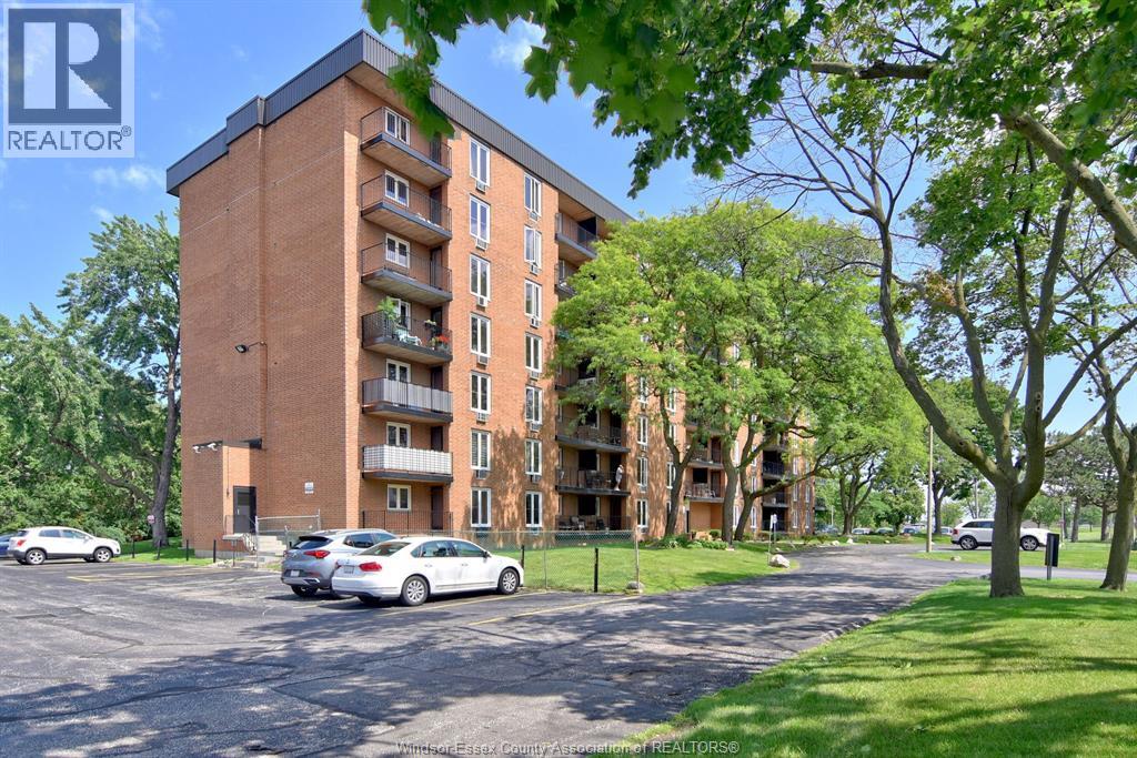 6520 Thornberry Unit# 155, Windsor, Ontario  N8T 2X2 - Photo 2 - 25027091