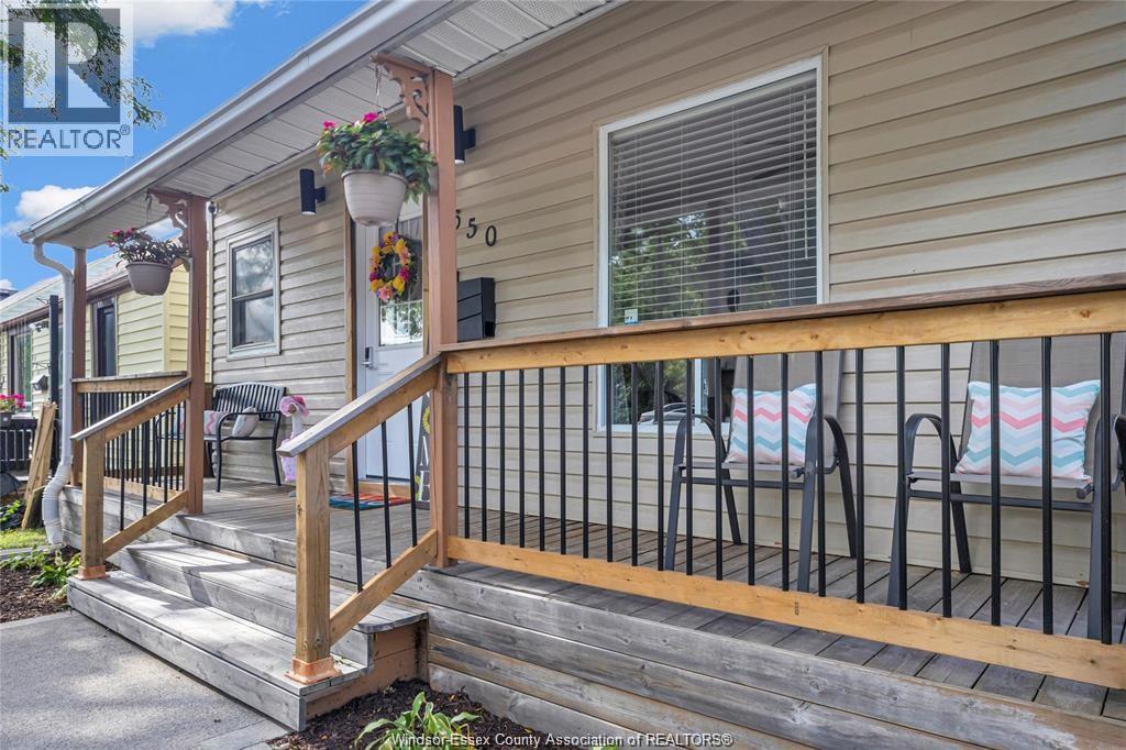 650 Vanier Street, Windsor, Ontario  N8X 3E3 - Photo 4 - 25027090