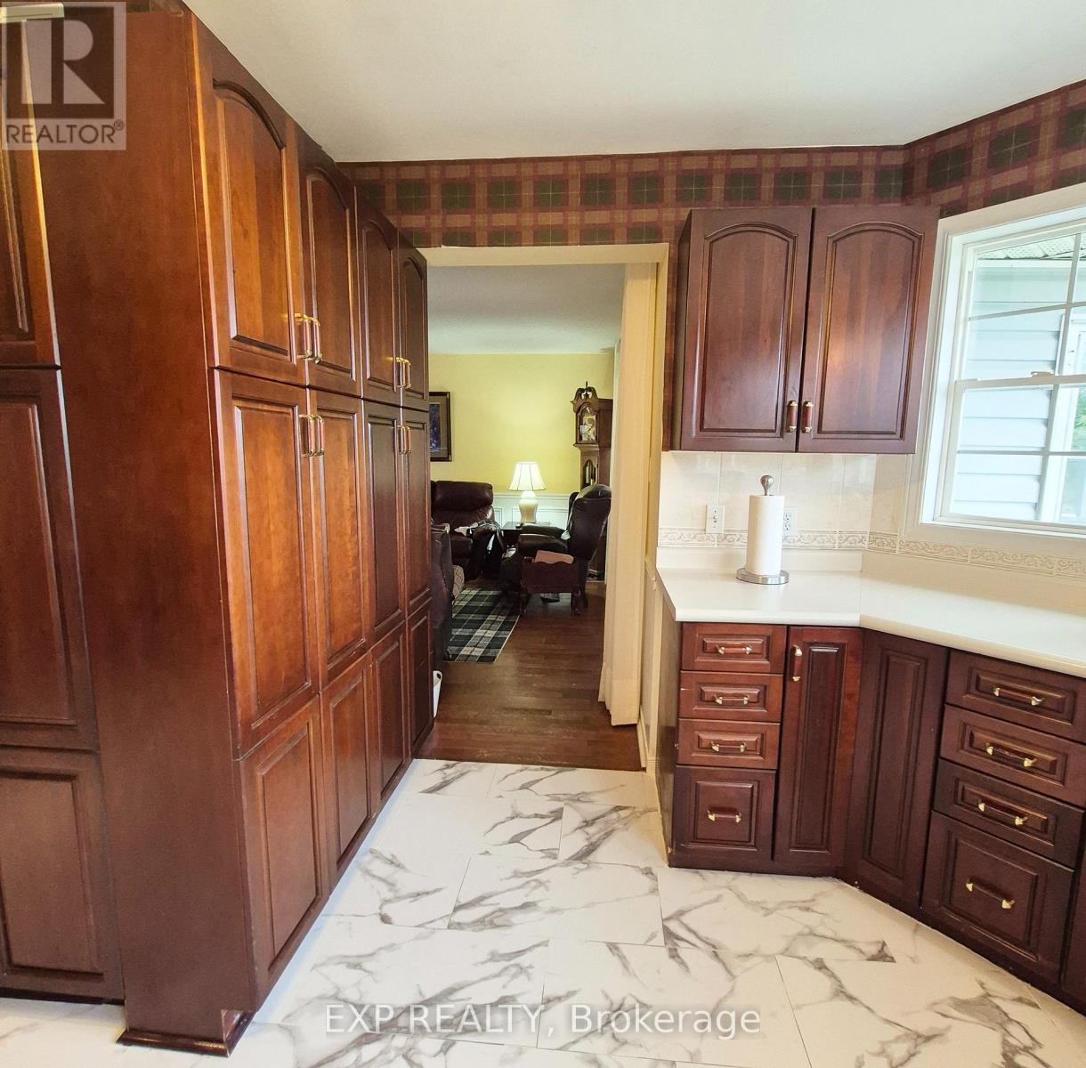 700 Barcovan Beach Road, Quinte West, Ontario  K0K 1L0 - Photo 10 - X12480197