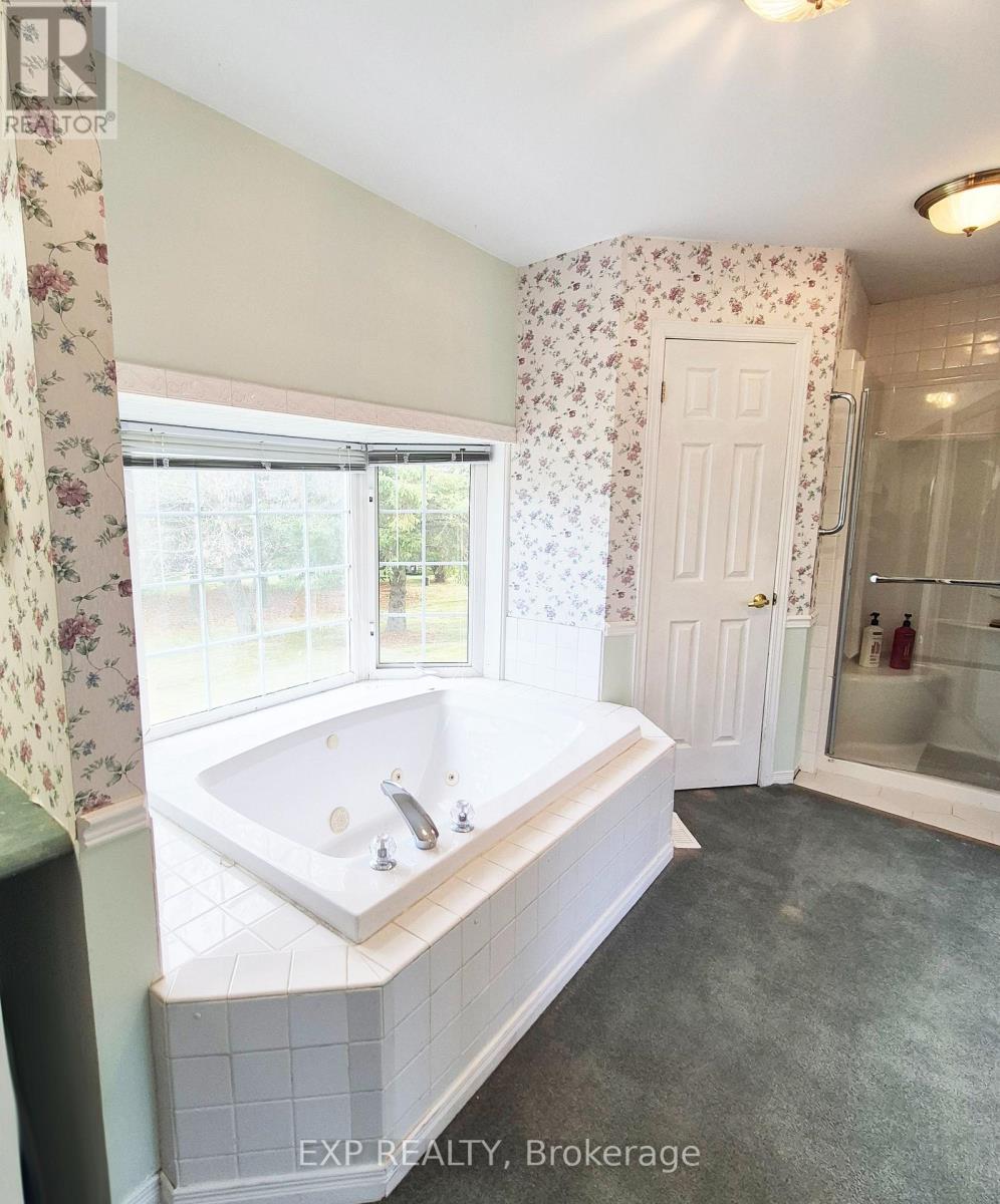 700 Barcovan Beach Road, Quinte West, Ontario  K0K 1L0 - Photo 13 - X12480197