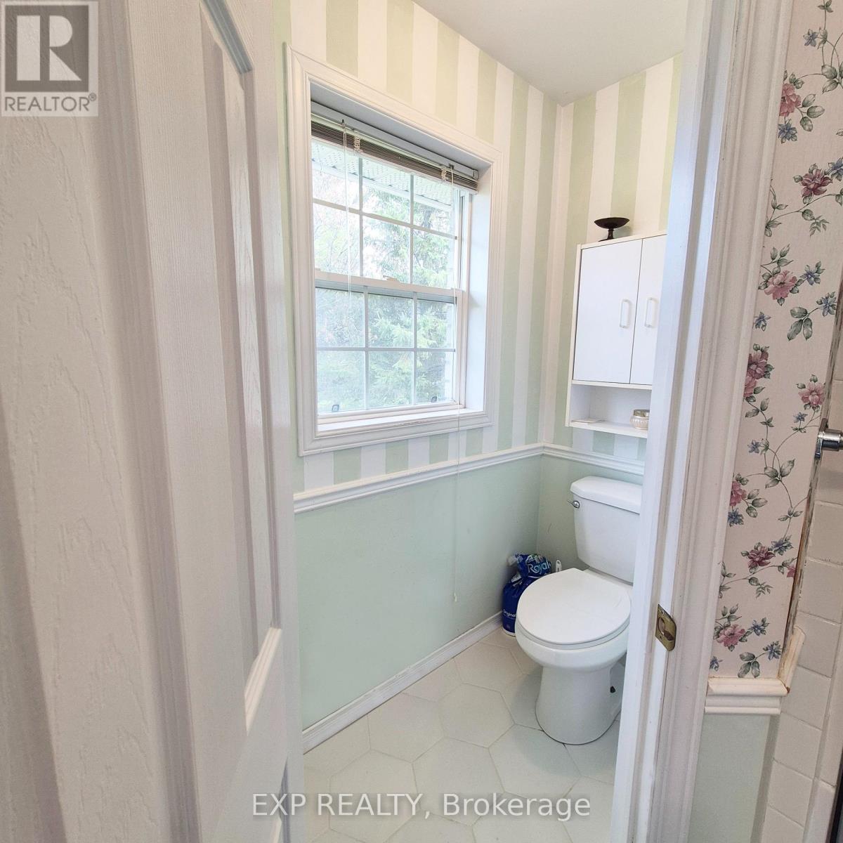 700 Barcovan Beach Road, Quinte West, Ontario  K0K 1L0 - Photo 14 - X12480197