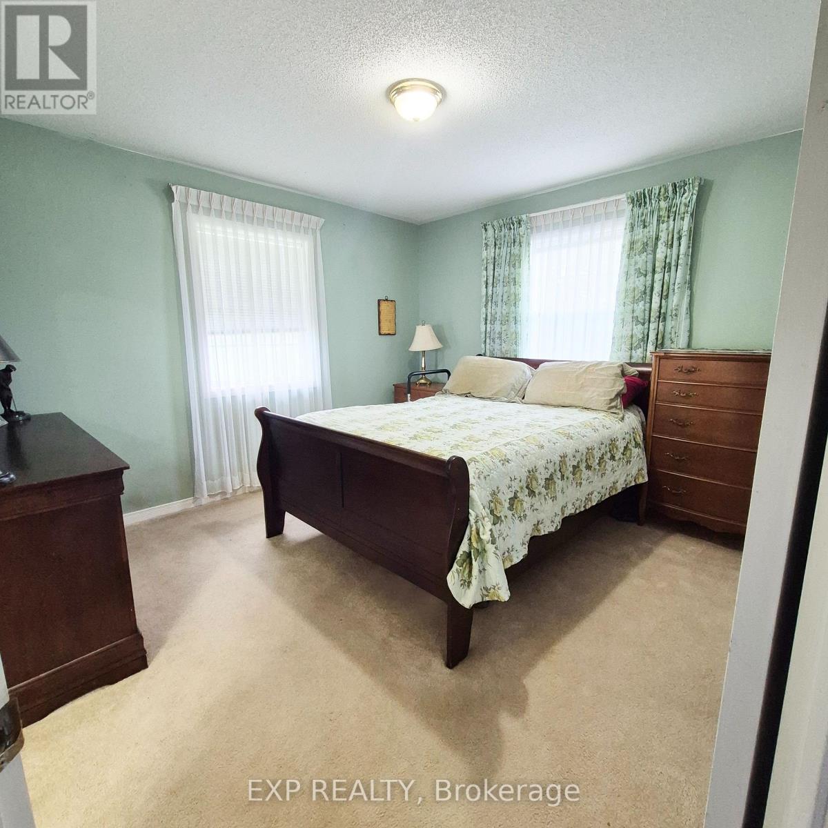 700 Barcovan Beach Road, Quinte West, Ontario  K0K 1L0 - Photo 17 - X12480197