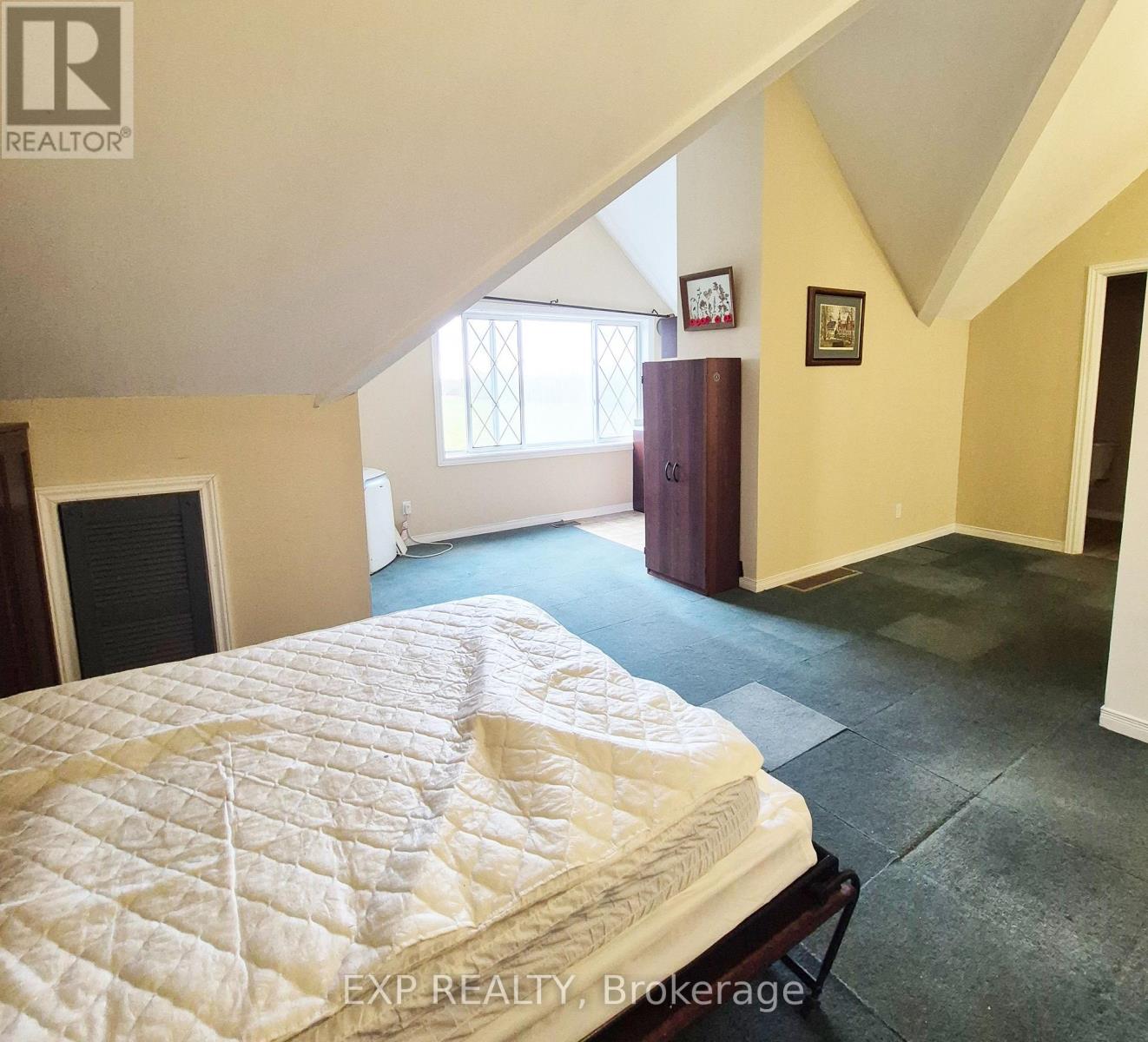 700 Barcovan Beach Road, Quinte West, Ontario  K0K 1L0 - Photo 28 - X12480197