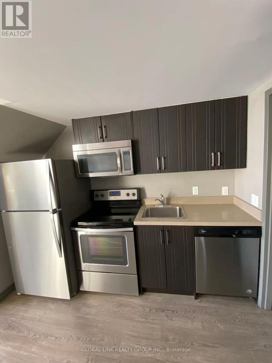 701 - 321 Spruce Street, Waterloo, Ontario  N2L 0G4 - Photo 7 - X12480205