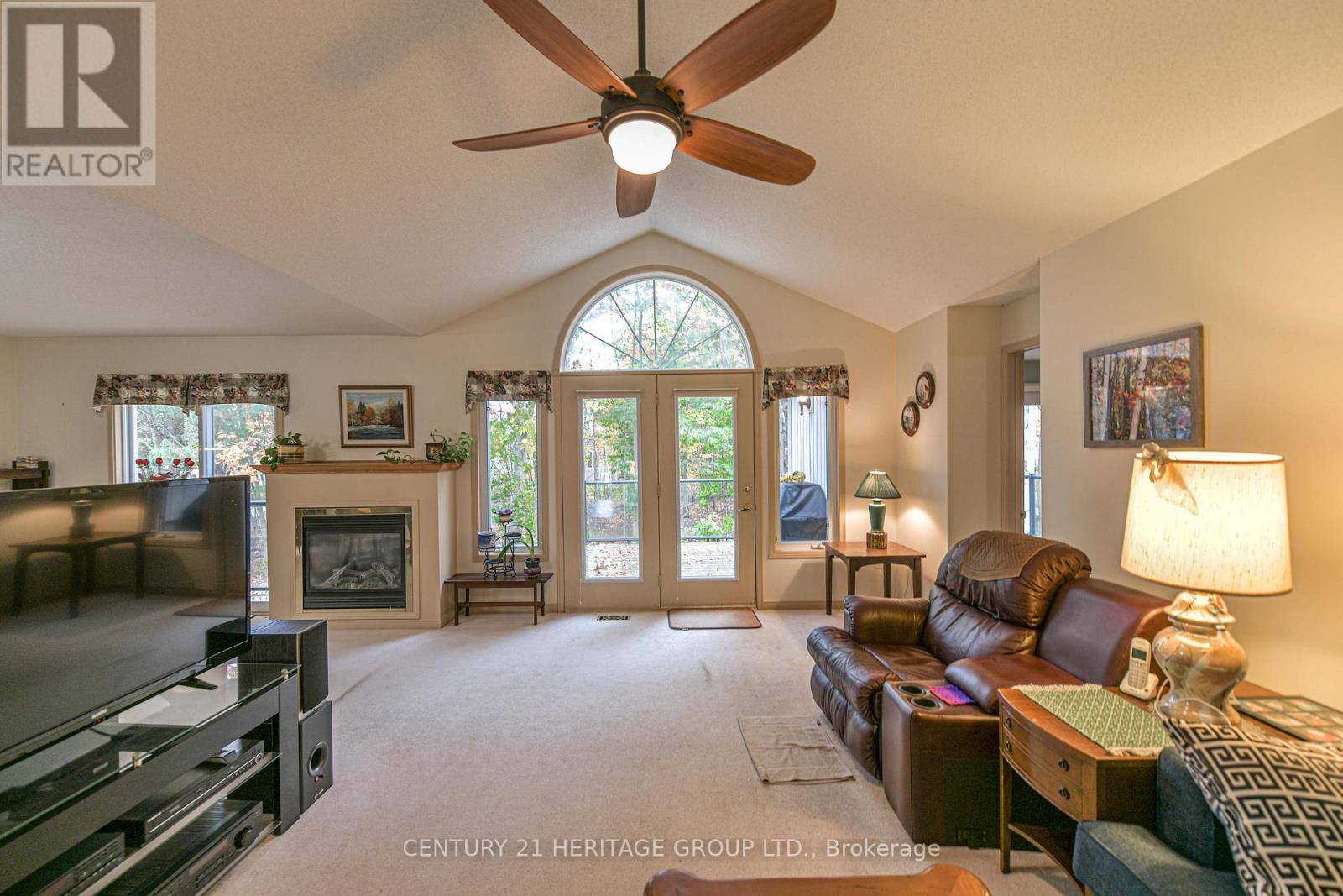19 Springwood Crescent, Gravenhurst, Ontario  P1P 1Z1 - Photo 18 - X12480237