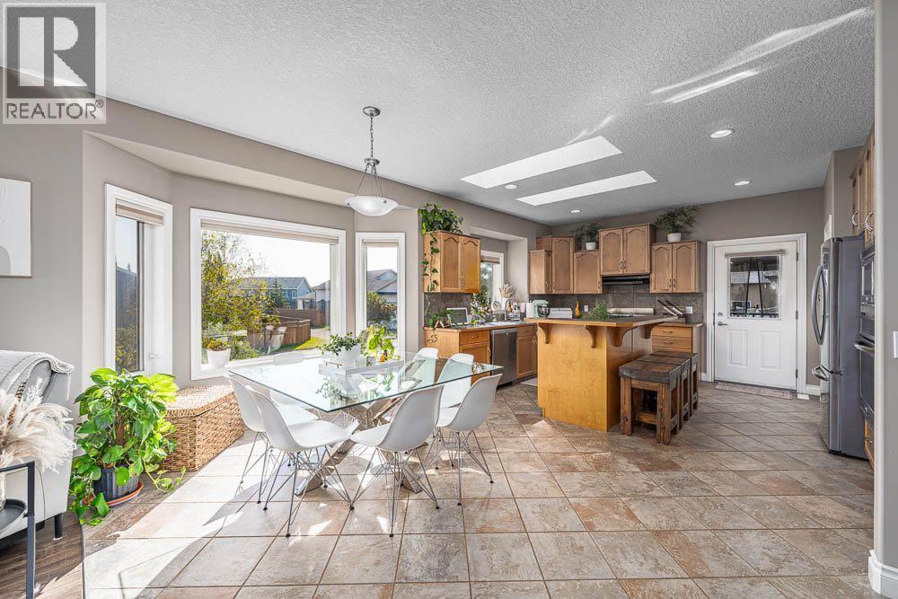 1015 Carriage Lane Drive, Carstairs, Alberta  T0M 0N0 - Photo 12 - A2254682