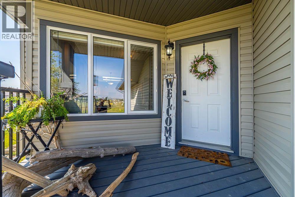 1015 Carriage Lane Drive, Carstairs, Alberta  T0M 0N0 - Photo 6 - A2254682