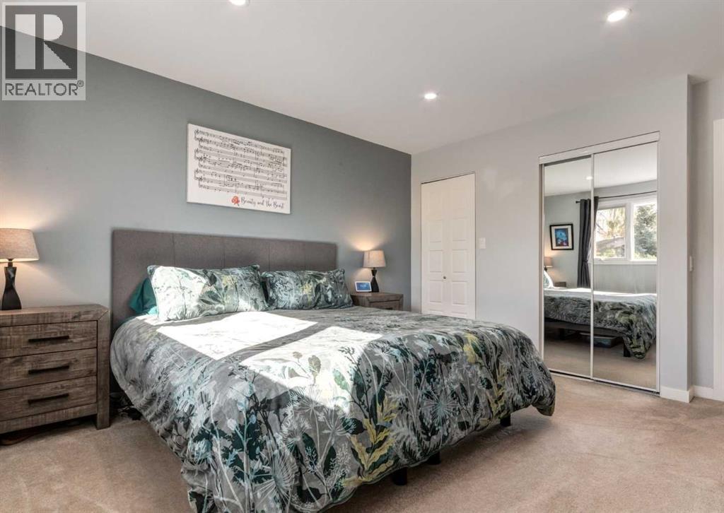 927 124 Avenue Sw, Calgary, Alberta  T2W 1T2 - Photo 13 - A2263101