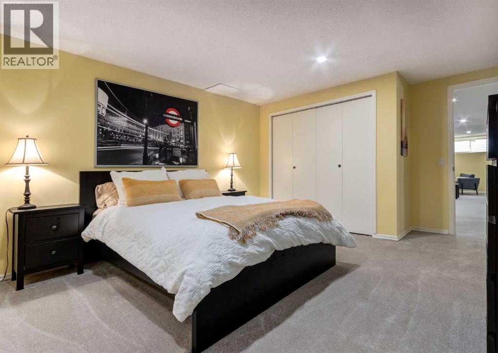 927 124 Avenue Sw, Calgary, Alberta  T2W 1T2 - Photo 25 - A2263101