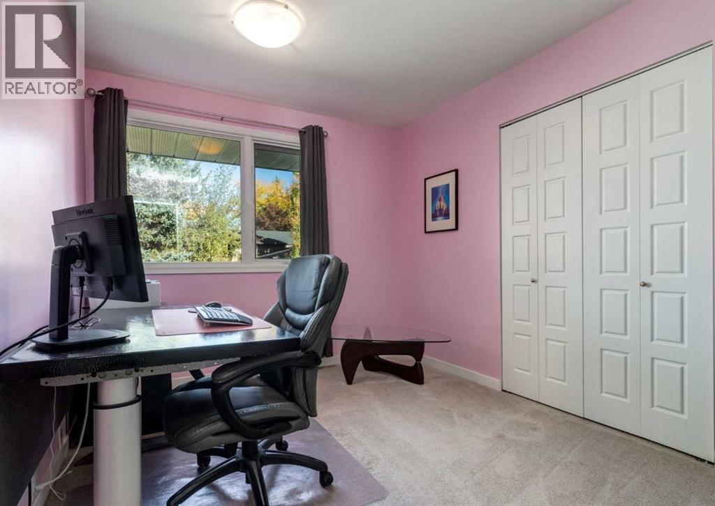 927 124 Avenue Sw, Calgary, Alberta  T2W 1T2 - Photo 19 - A2263101