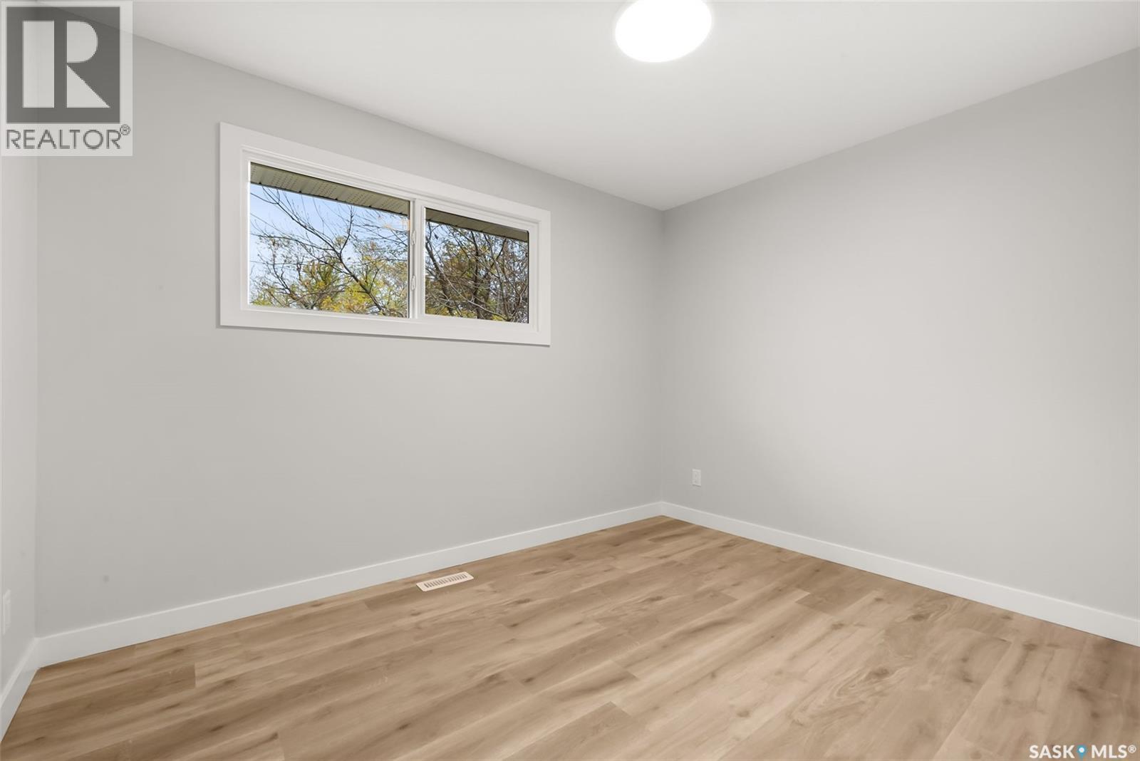 116 Mccarthy Boulevard, Regina, Saskatchewan  S4R 6A6 - Photo 14 - SK021592