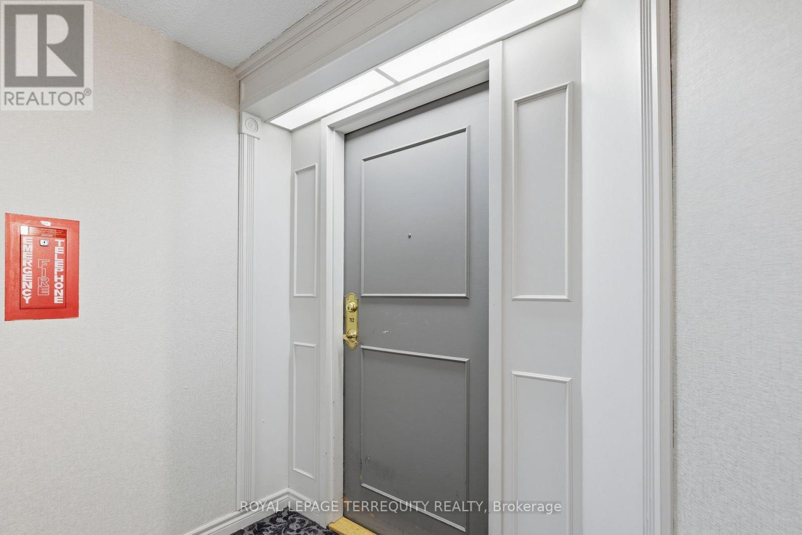 712 - 155 Hillcrest Avenue, Mississauga (Cooksville), Ontario  L5B 3Z2 - Photo 21 - W12443511