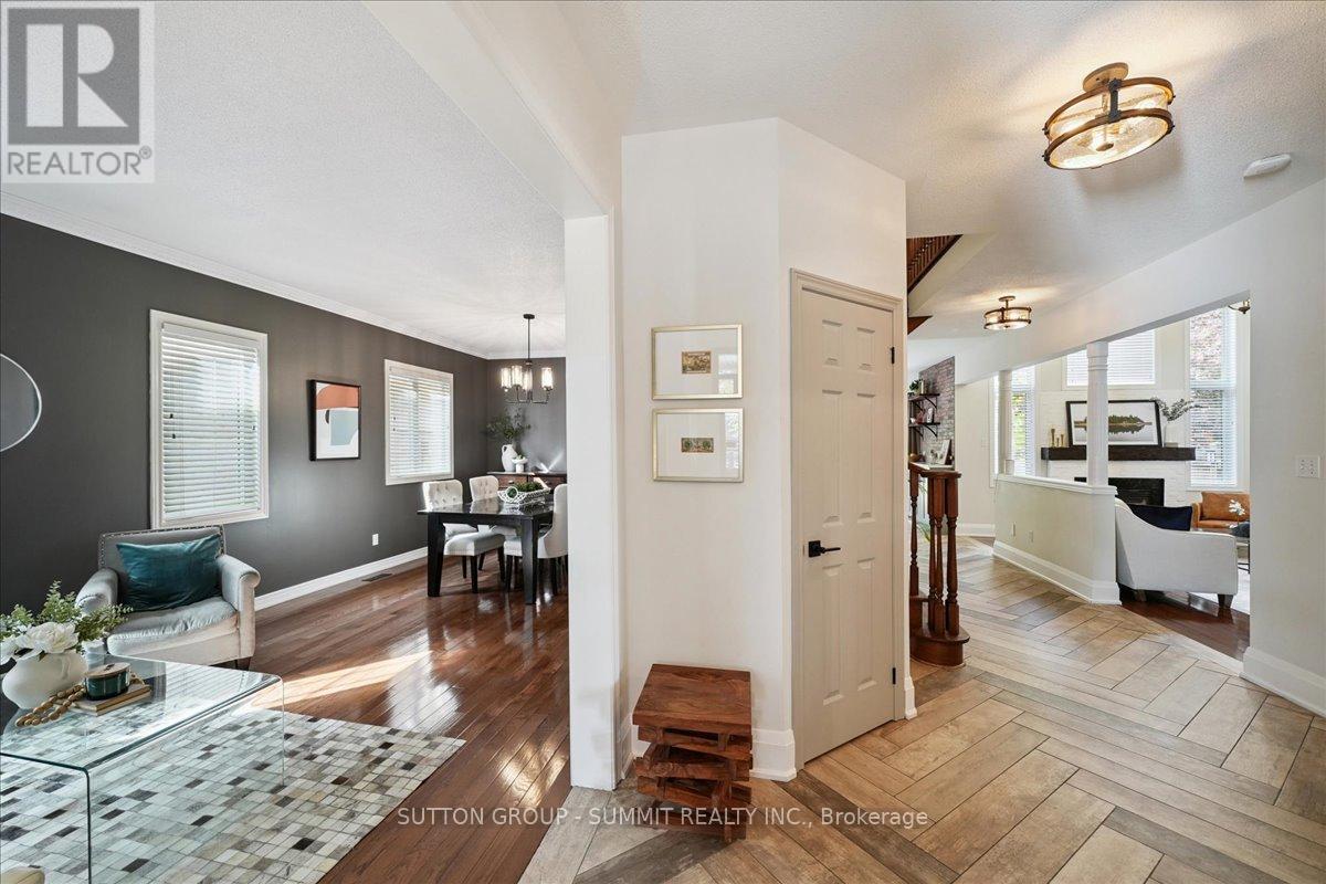 2237 Adirondak Trail, Oakville (Wm Westmount), Ontario  L6M 4W4 - Photo 10 - W12480213