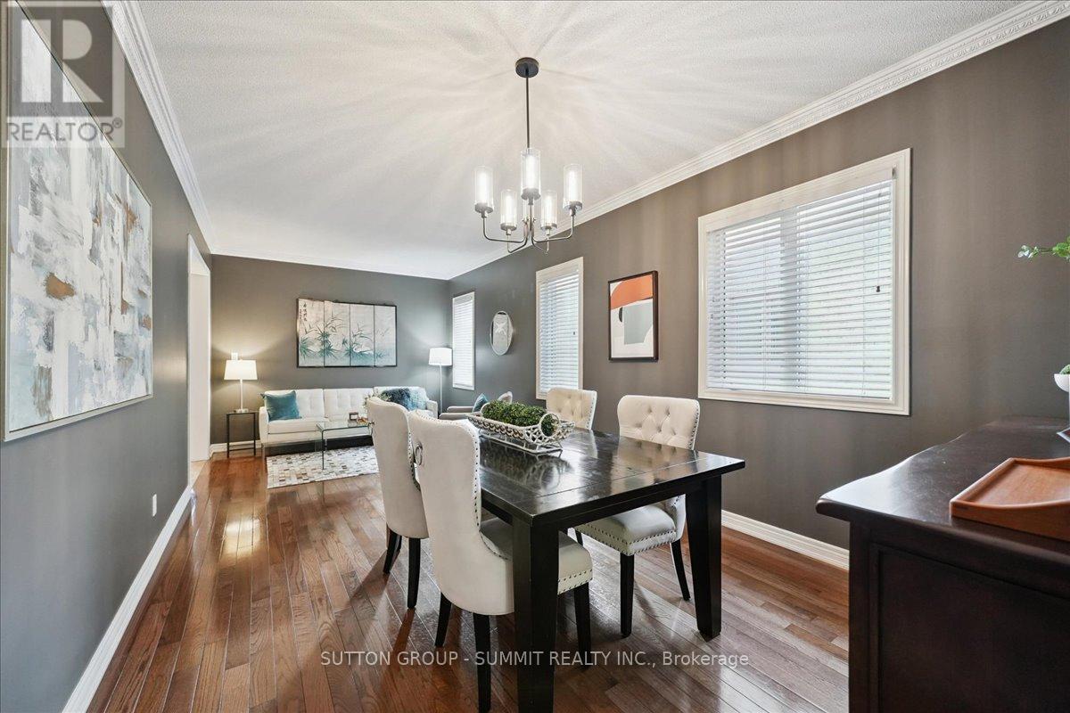 2237 Adirondak Trail, Oakville (Wm Westmount), Ontario  L6M 4W4 - Photo 13 - W12480213