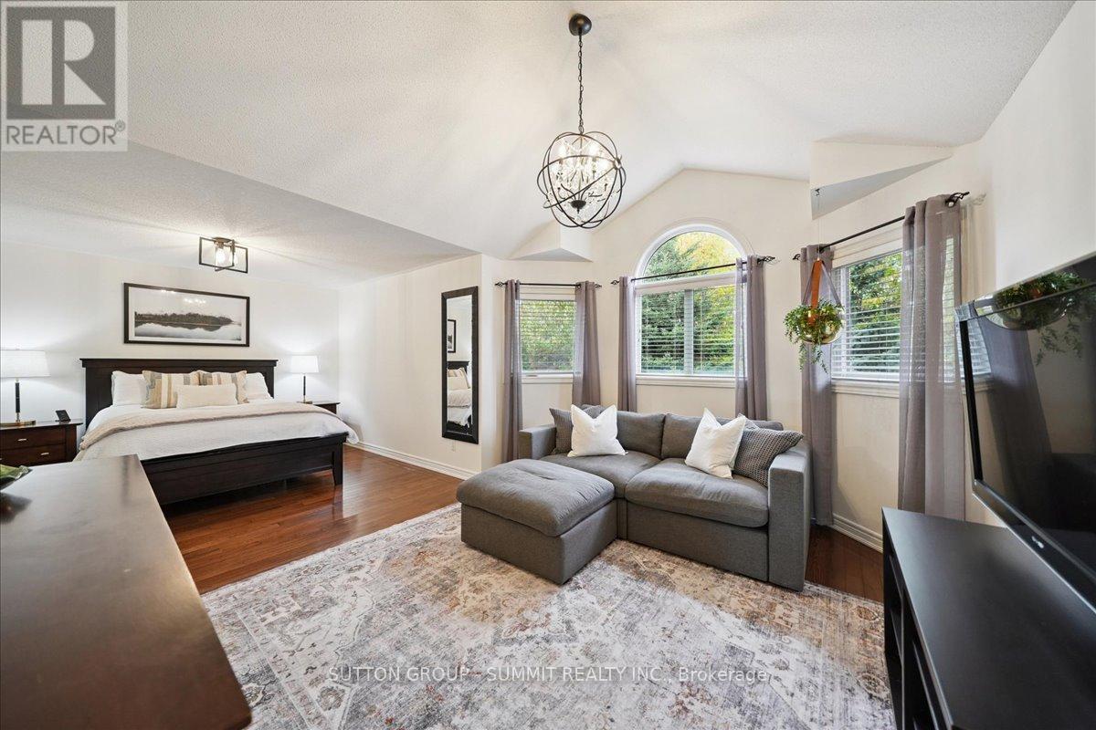 2237 Adirondak Trail, Oakville (Wm Westmount), Ontario  L6M 4W4 - Photo 21 - W12480213
