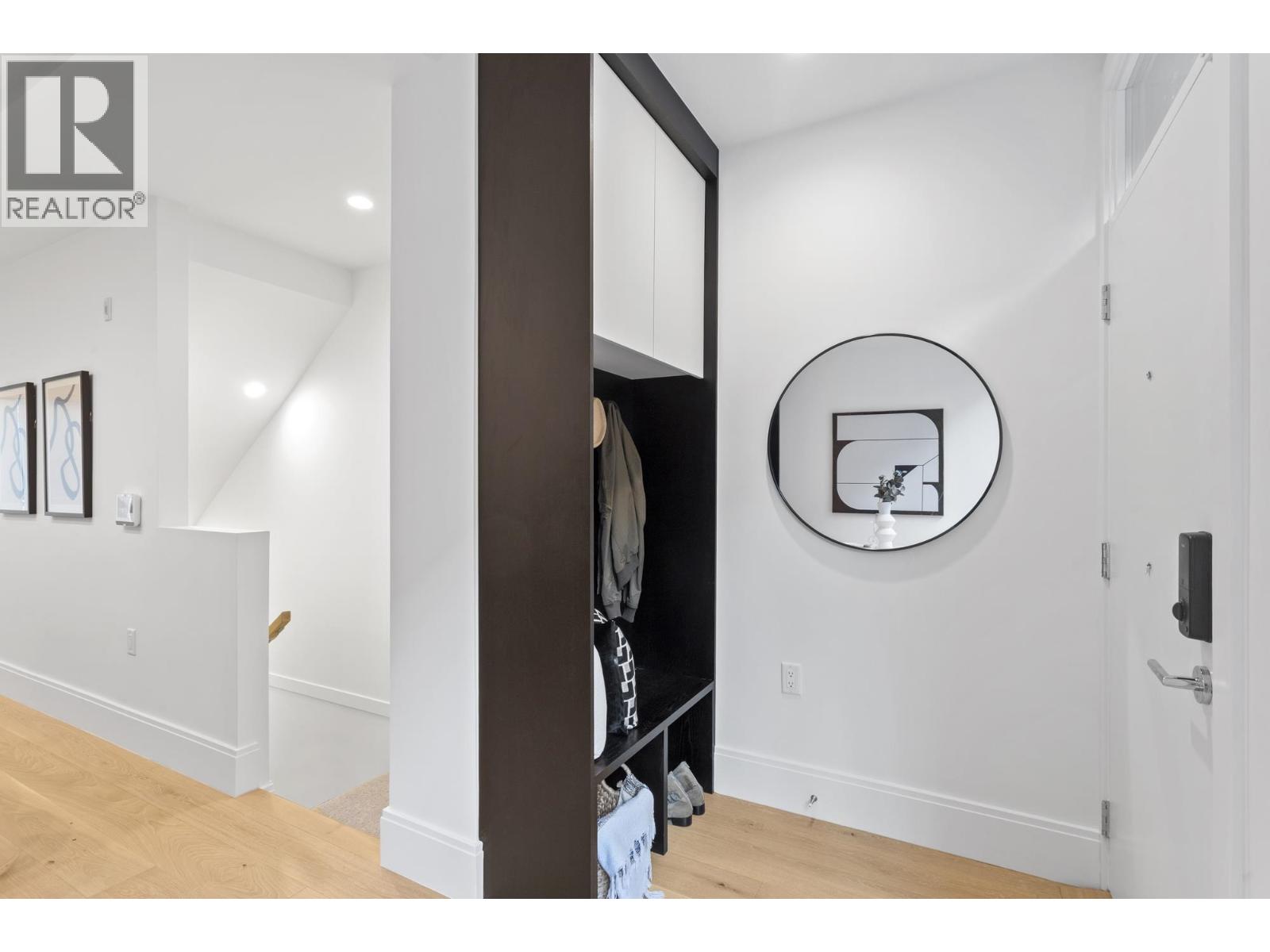 563 W 26th Avenue, Vancouver, British Columbia  V5Z 2E4 - Photo 2 - R3061564