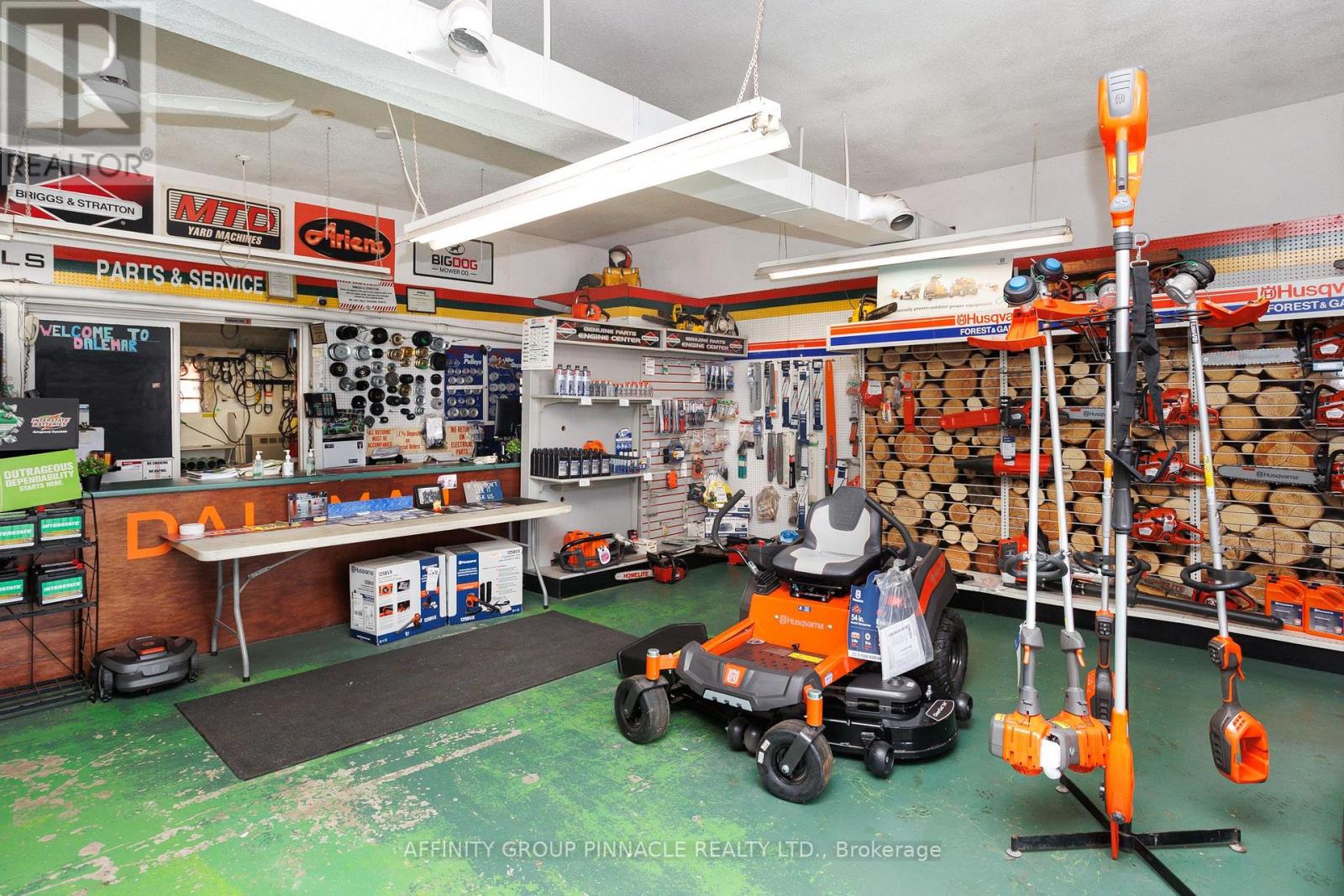 1187 Hwy 7 Highway, Kawartha Lakes, Ontario  K0M 2M0 - Photo 11 - X12480463