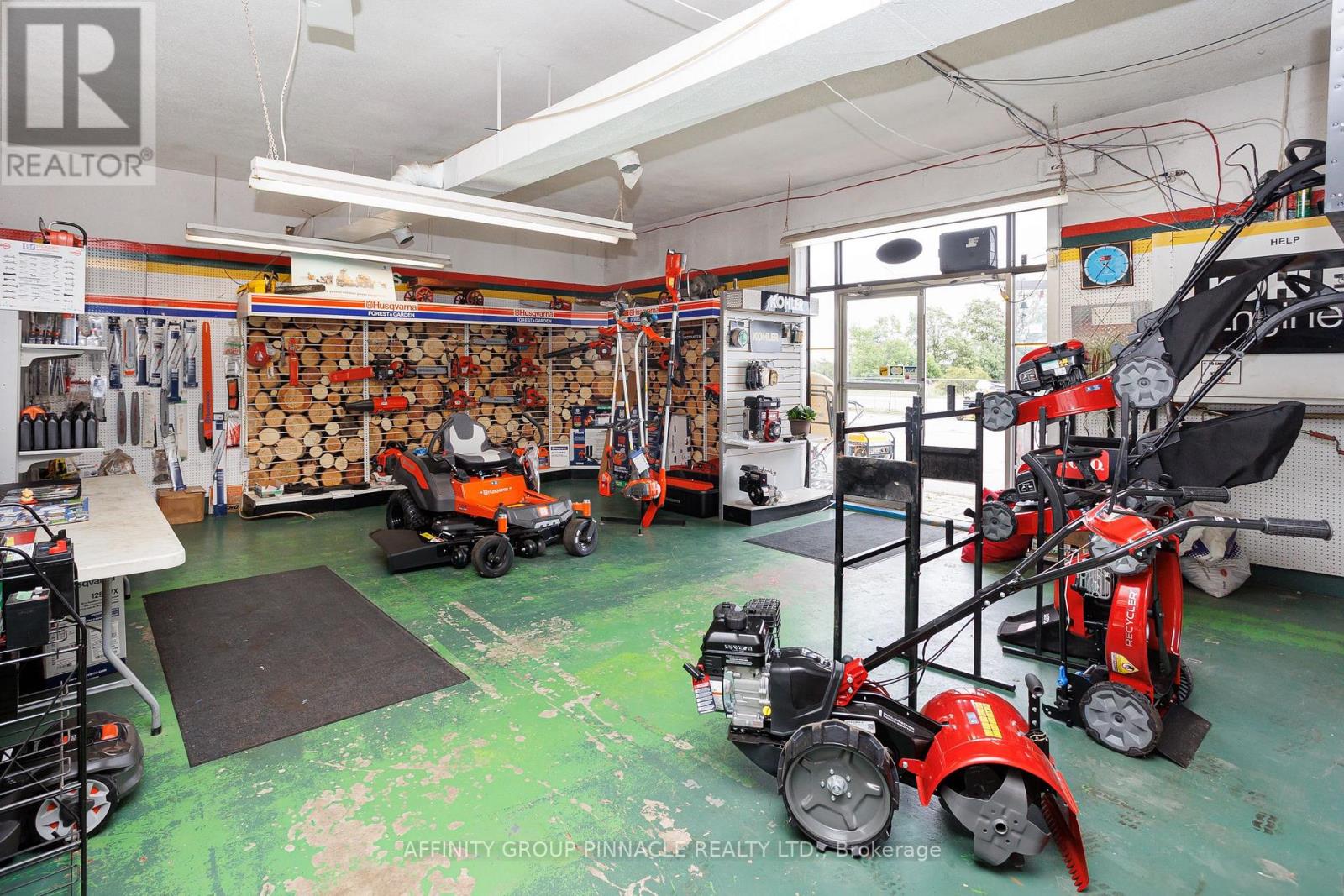 1187 Hwy 7 Highway, Kawartha Lakes, Ontario  K0M 2M0 - Photo 12 - X12480463