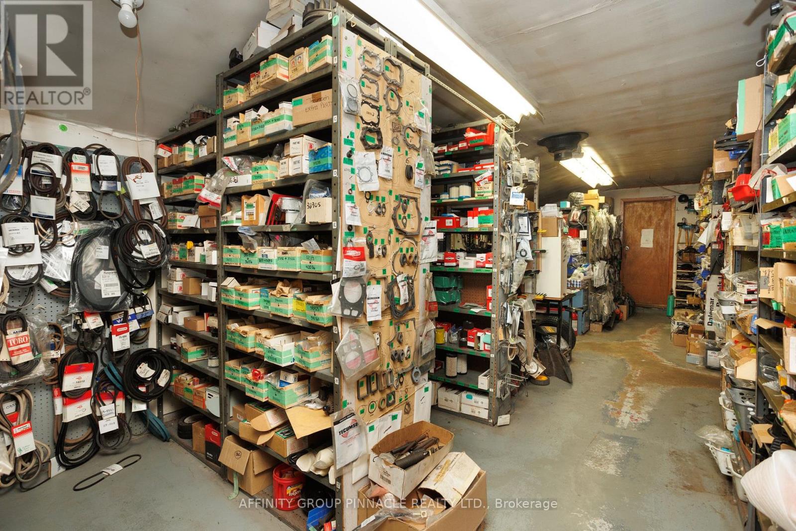 1187 Hwy 7 Highway, Kawartha Lakes, Ontario  K0M 2M0 - Photo 21 - X12480463