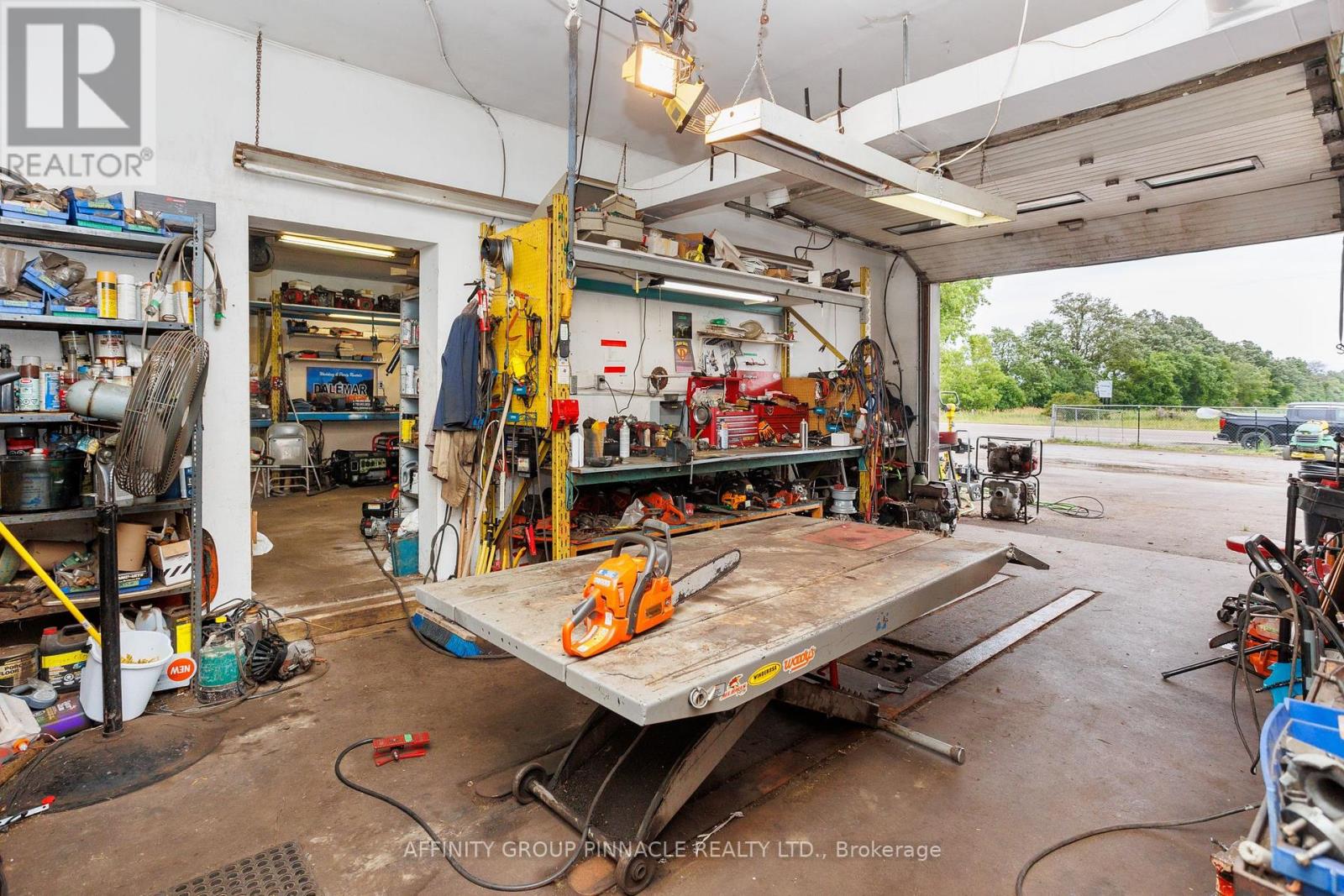 1187 Hwy 7 Highway, Kawartha Lakes, Ontario  K0M 2M0 - Photo 22 - X12480463