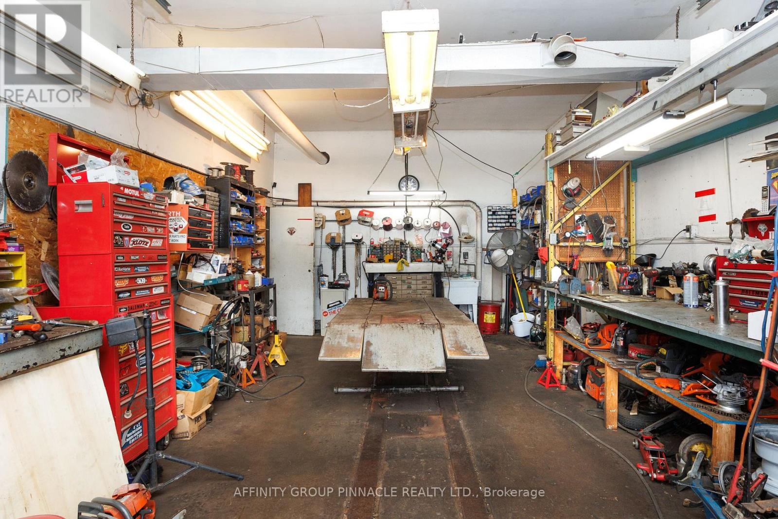 1187 Hwy 7 Highway, Kawartha Lakes, Ontario  K0M 2M0 - Photo 23 - X12480463