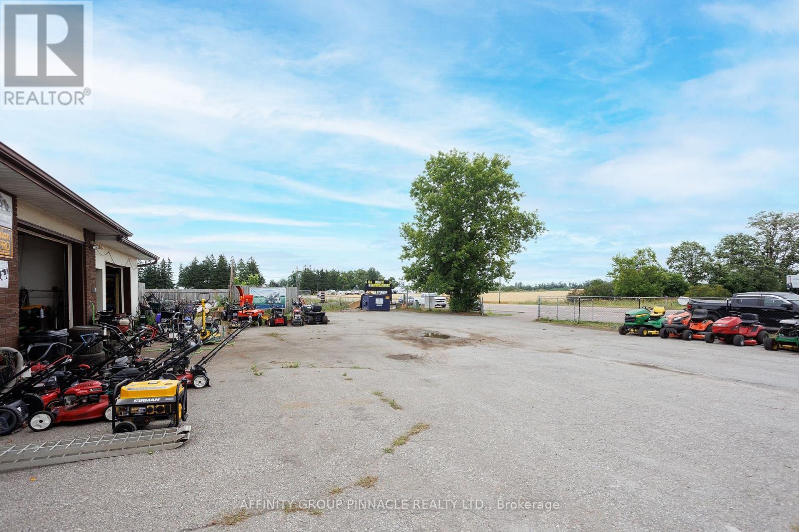 1187 Hwy 7 Highway, Kawartha Lakes, Ontario  K0M 2M0 - Photo 7 - X12480463