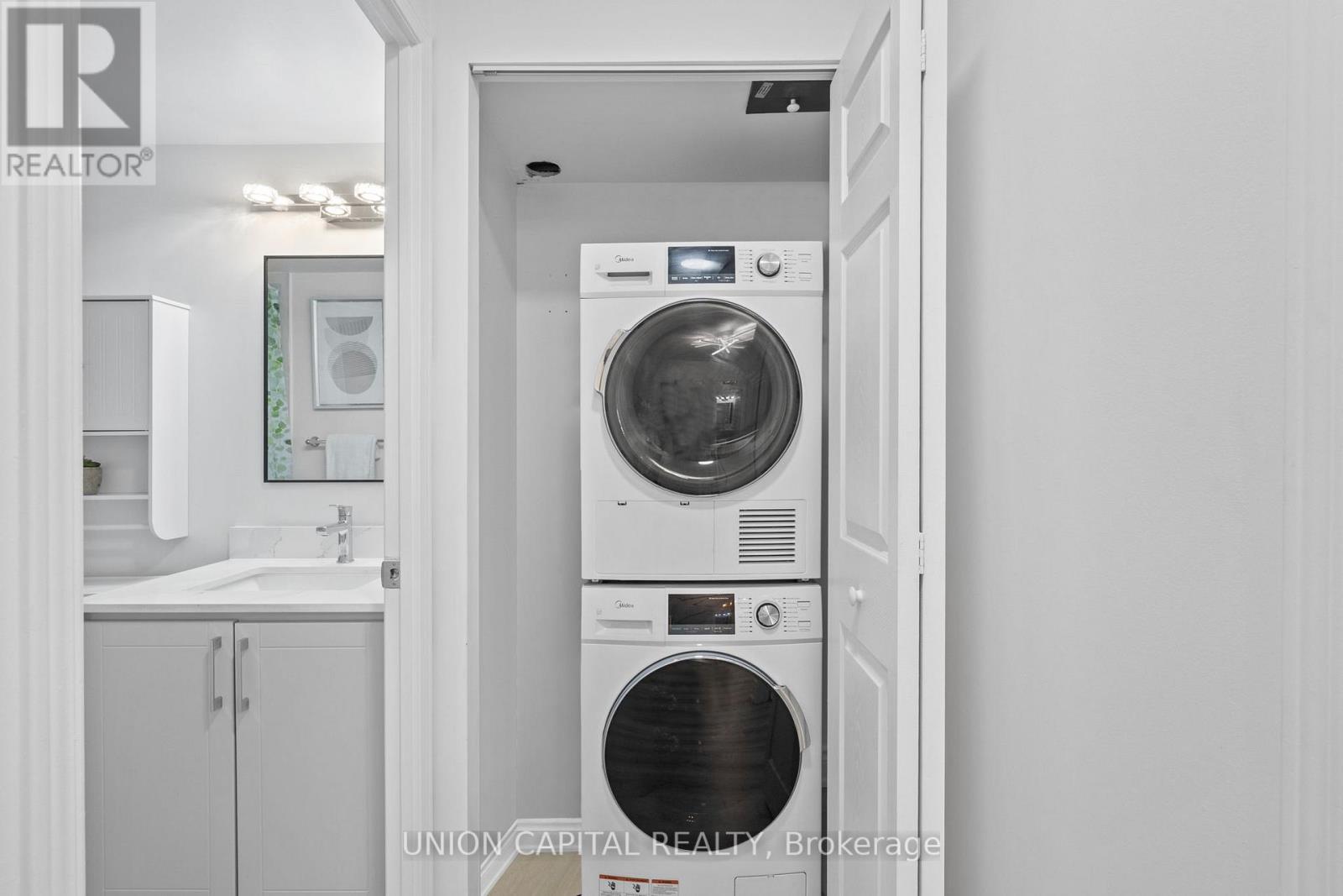 Lph17 - 39 Pemberton Avenue, Toronto (Newtonbrook East), Ontario  M2M 4L6 - Photo 21 - C12480274