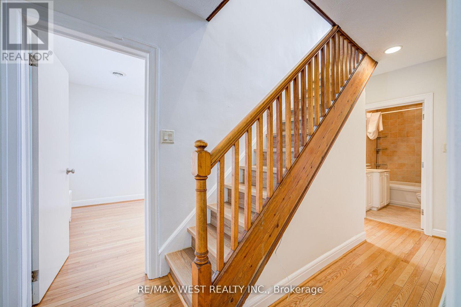 292 Horsham Avenue, Toronto (Willowdale West), Ontario  M2R 1G4 - Photo 13 - C12480283